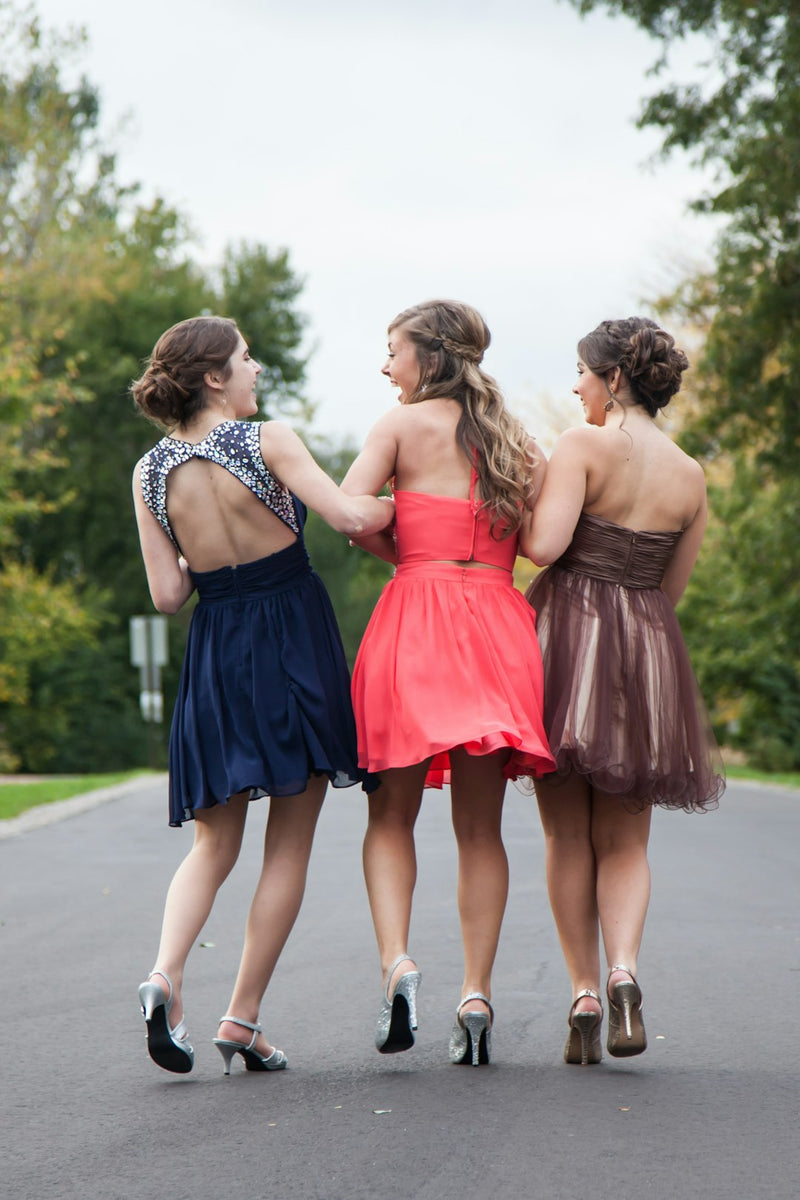 Hair and Makeup Tips for Your Memorable Prom Night