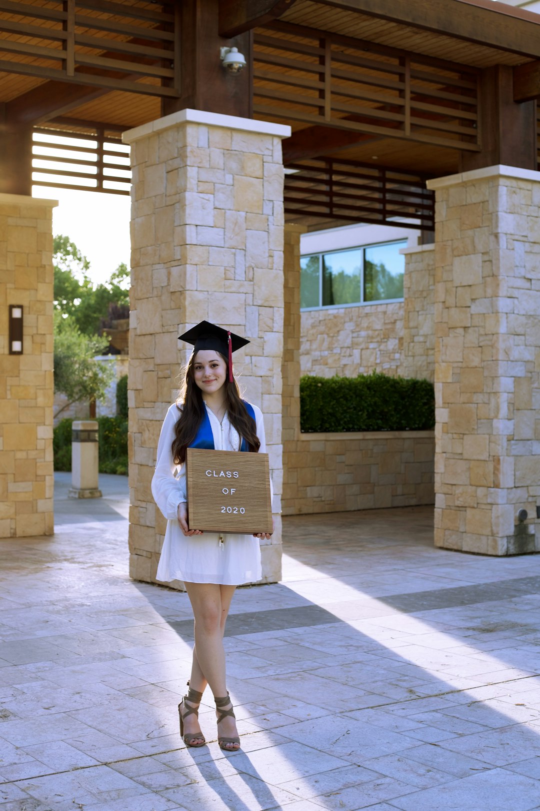 The Significance of Grade 8 Graduation Dresses in School Traditions