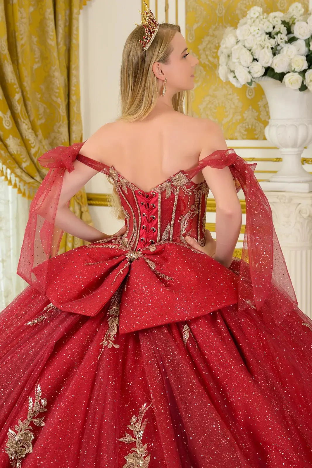 Elizabeth K GL3710 Elizabeth K